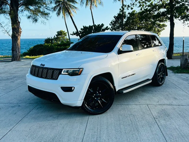 Jeep Grand Cherokee Altitude 2018